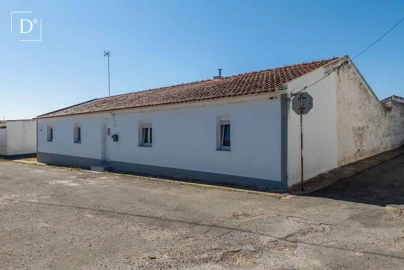 Moradia T3 para Venda em Castro Verde e Casével