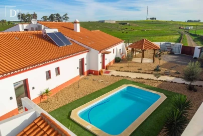 Moradia T4 para Venda em Castro Verde e Casével