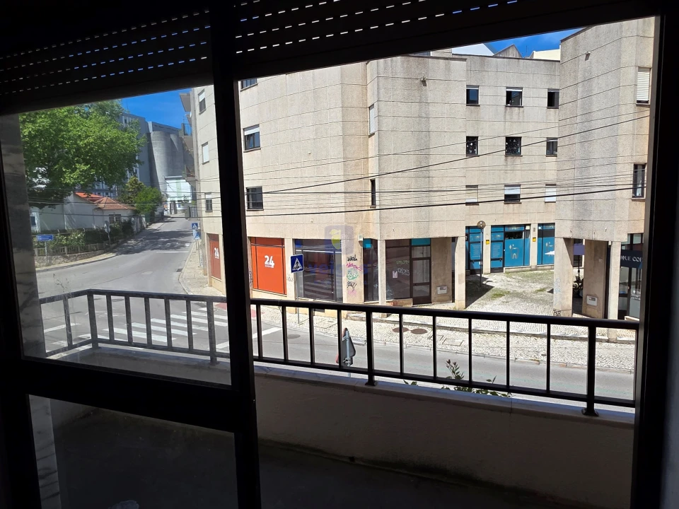 Apartamento T3 para Venda em Caldas da Rainha - Santo Onofre e Serra do Bouro Foto 8