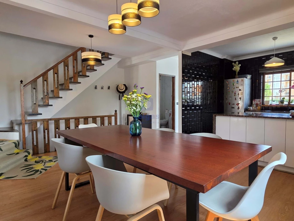 Moradia T4 para Venda em São Martinho do Porto Foto 12