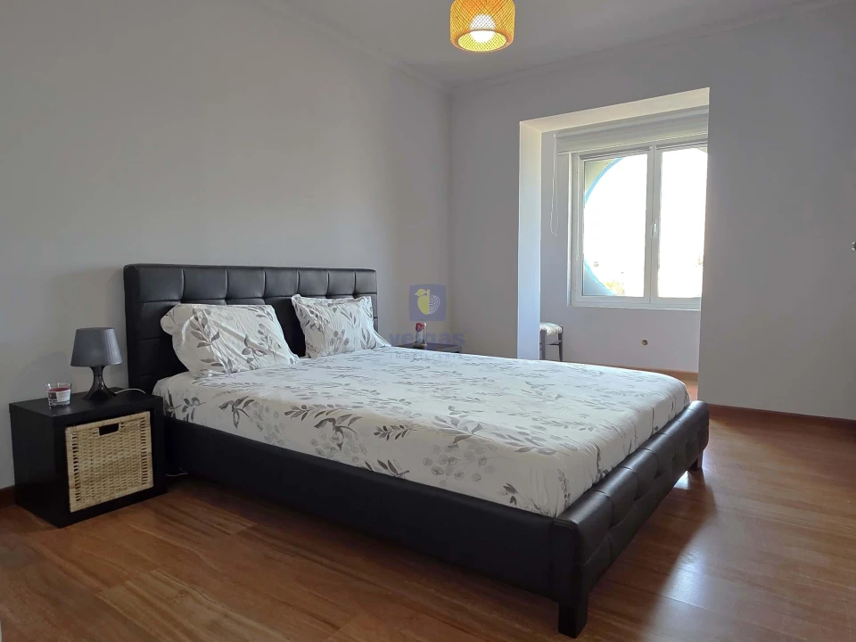 Moradia T4 para Venda em São Martinho do Porto Foto 16