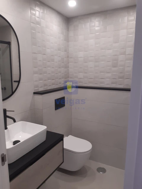 Apartamento T3 para Venda em Venteira