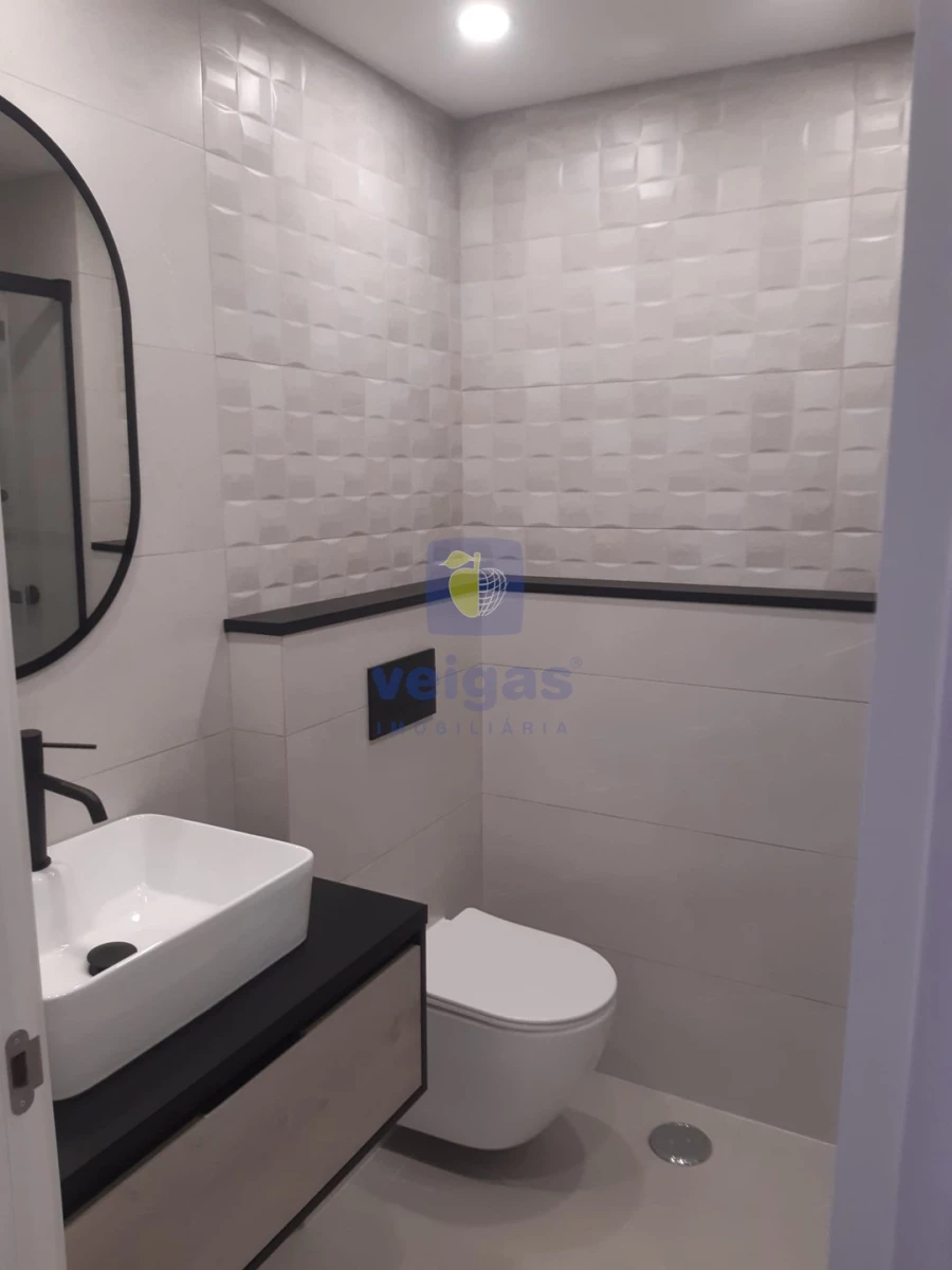 Apartamento T3 para Venda em Venteira Foto 11