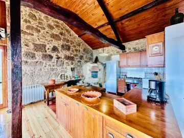 Moradia T5 para Venda em Vilela, Seramil e Paredes Secas