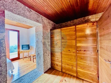 Moradia T5 para Venda em Vilela, Seramil e Paredes Secas