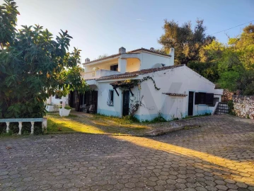 Quinta T3 para Venda em Mexilhoeira Grande