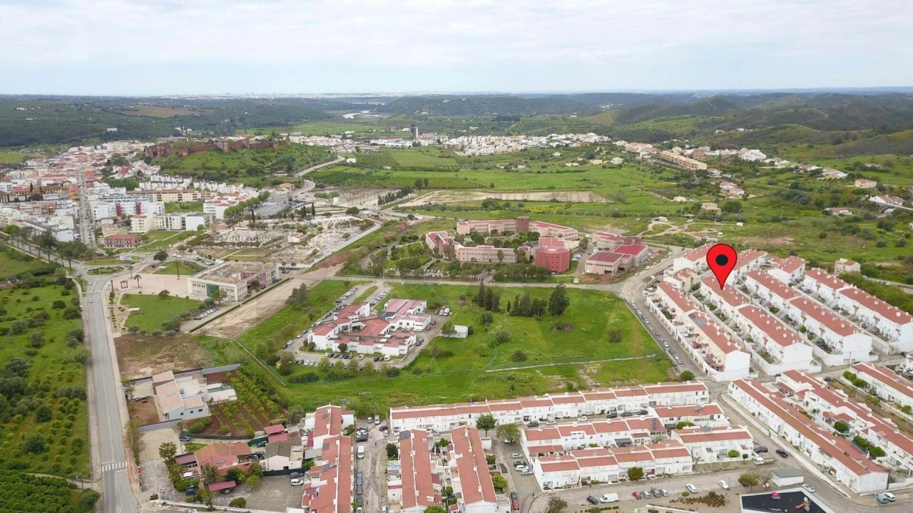 Apartamento T3 para Venda em Silves Foto 12