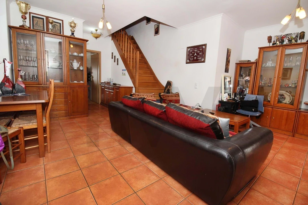 Apartamento T3 para Venda em Silves Foto 1