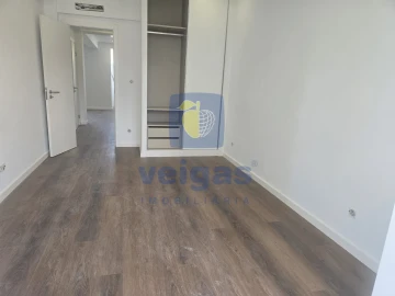 Apartamento T2 para Venda em Venteira