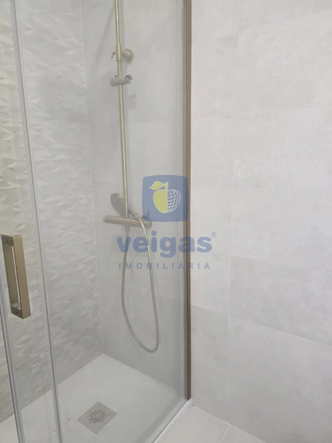 Apartamento T2 para Venda em Venteira