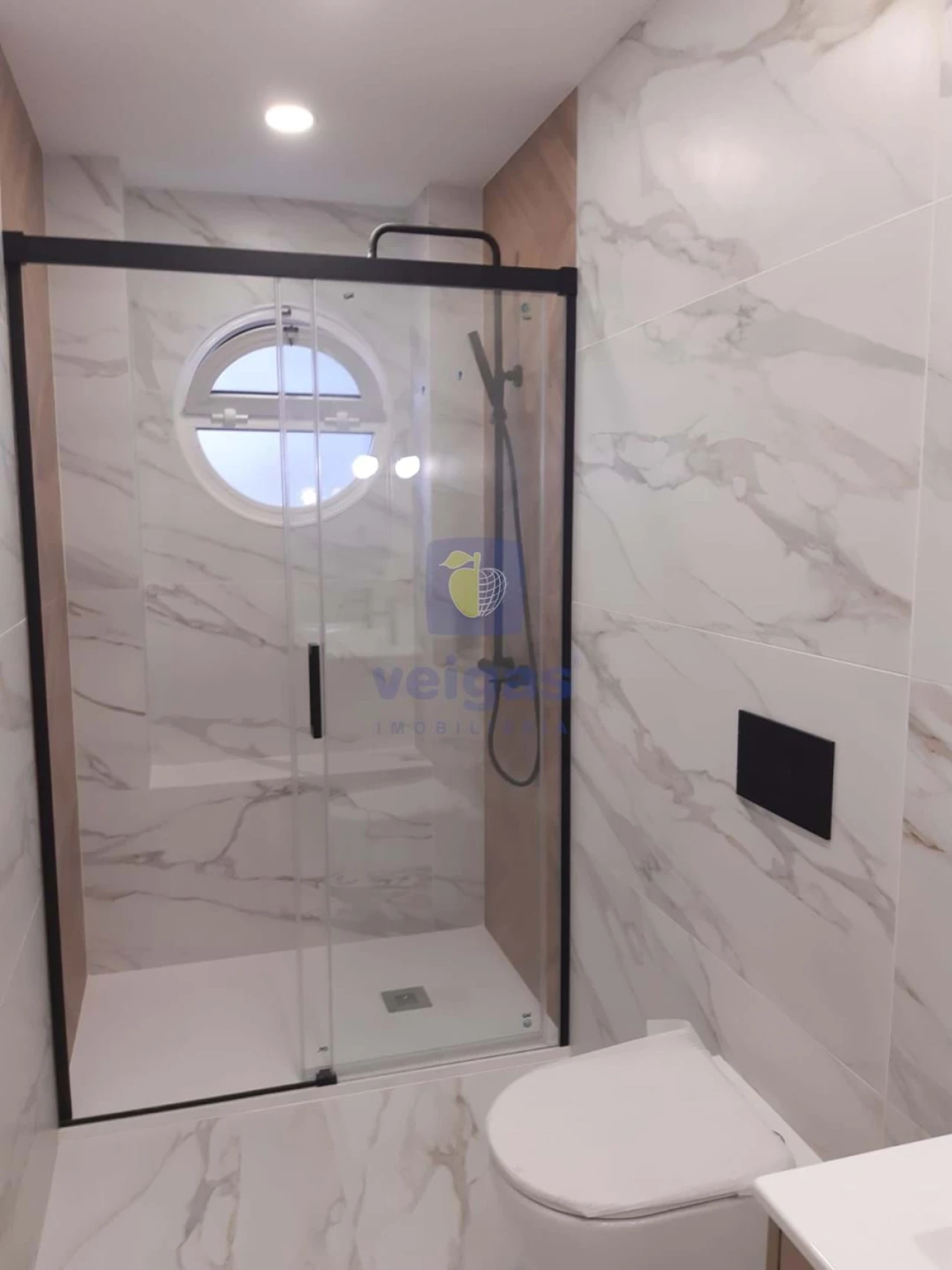 Apartamento T2 para Venda em Venteira Foto 8