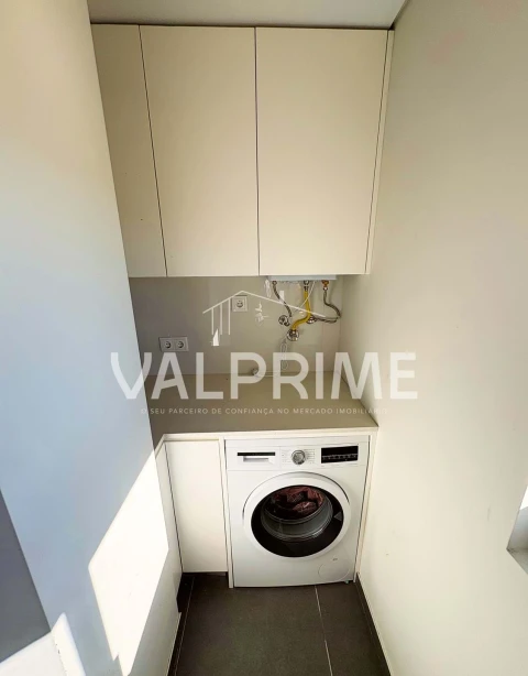 Apartamento T2 para Venda em São João da Madeira