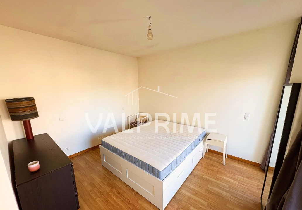 Apartamento T2 para Venda em São João da Madeira Foto 7