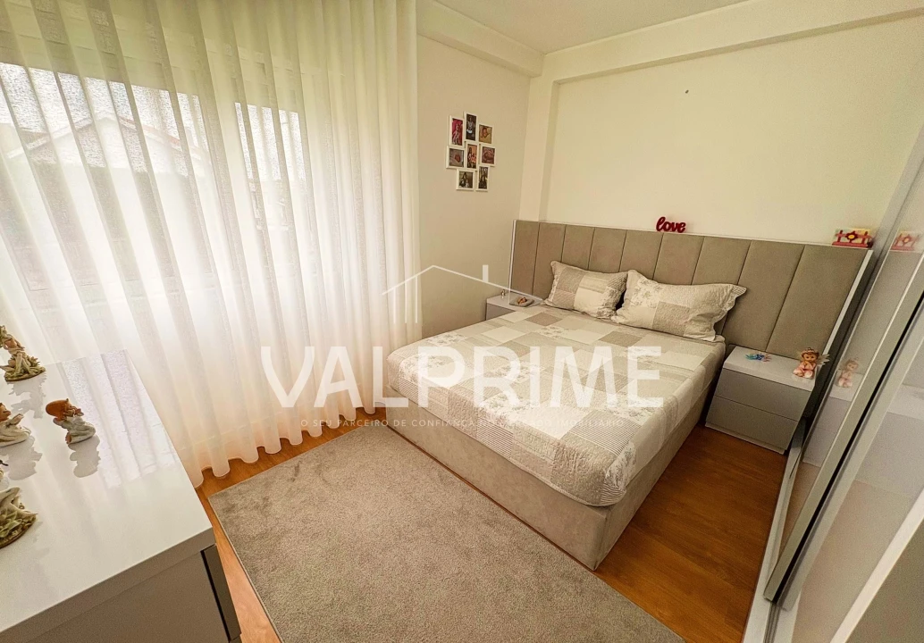 Apartamento T2 para Venda em Valongo Foto 13