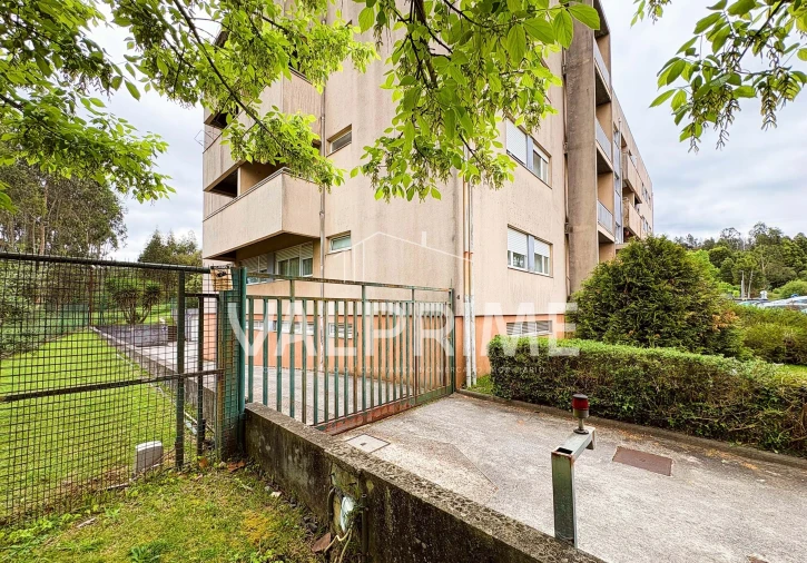 Apartamento T2 para Venda em Valongo Foto 22