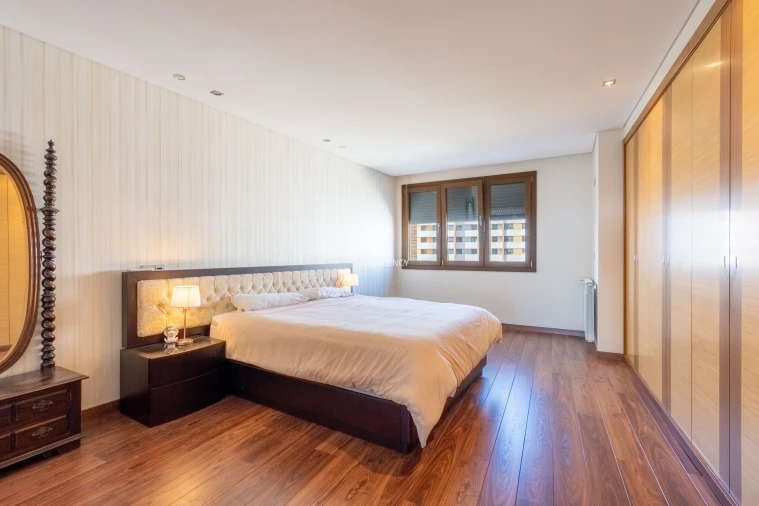 Apartamento T4 para Venda em Loures Foto 16