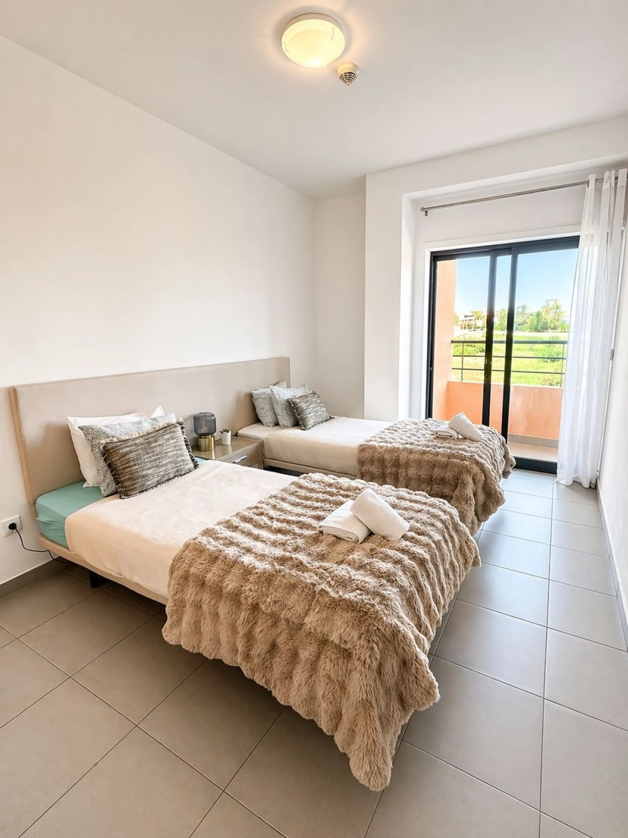 Apartamento T2 para Venda em Portimão Foto 16
