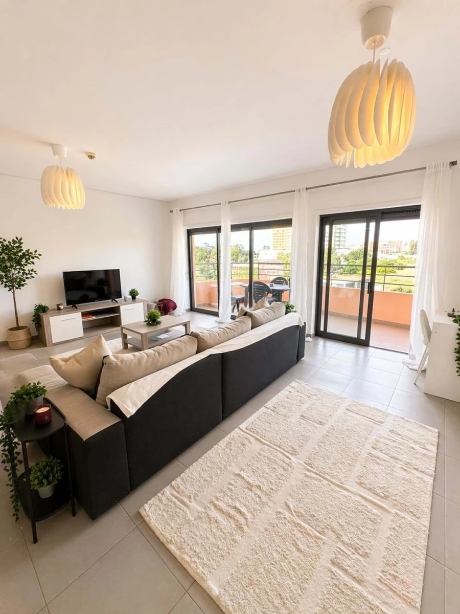 Apartamento T2 para Venda em Portimão Foto 7