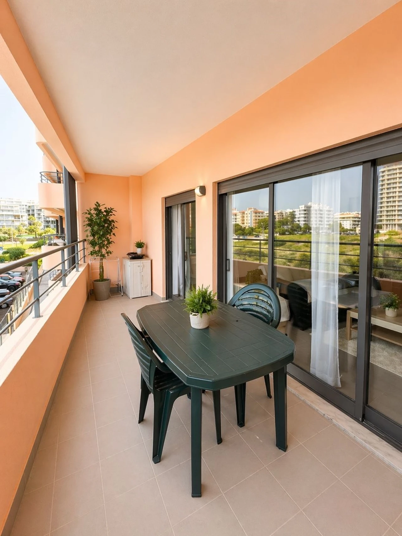 Apartamento T2 para Venda em Portimão Foto 8