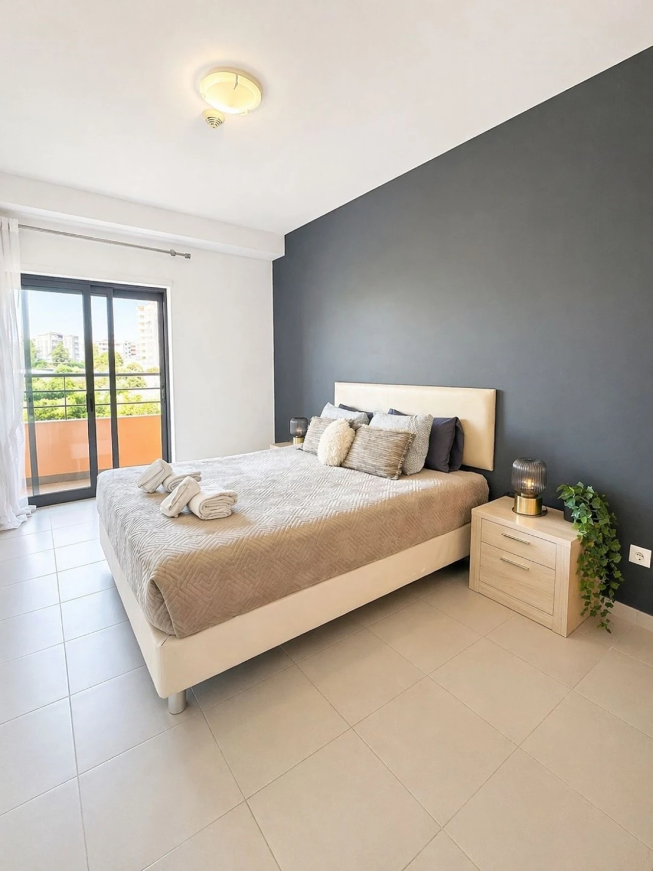 Apartamento T2 para Venda em Portimão Foto 18