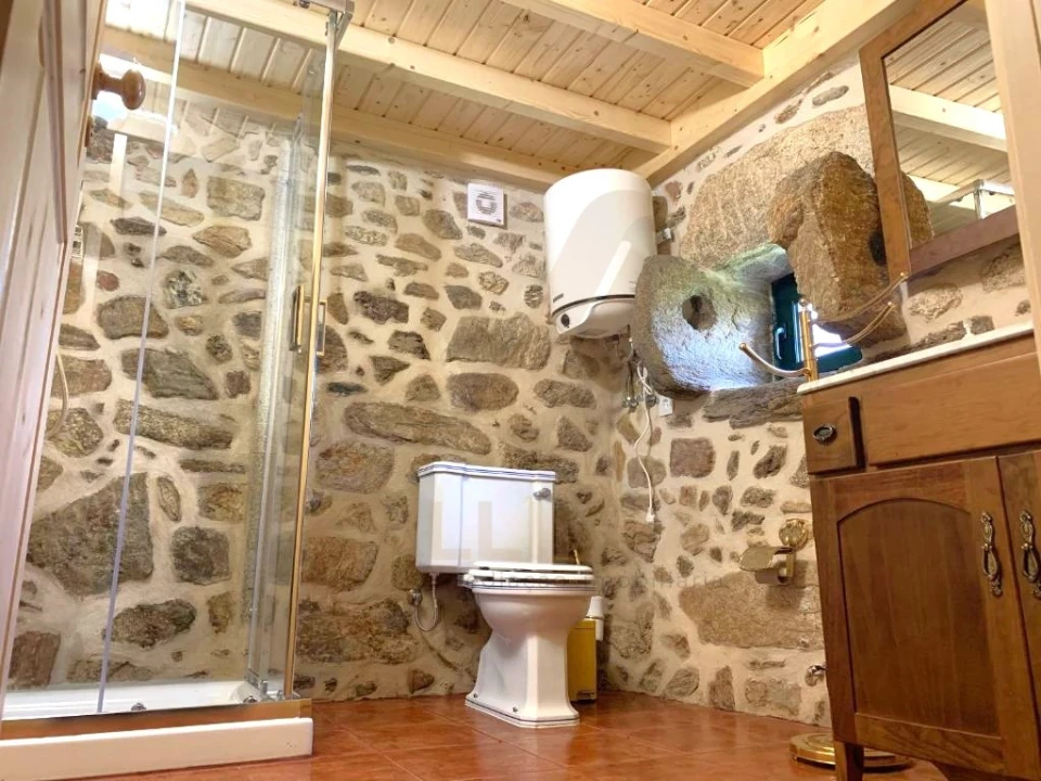 Moradia T1 para Venda em Labruja Foto 12