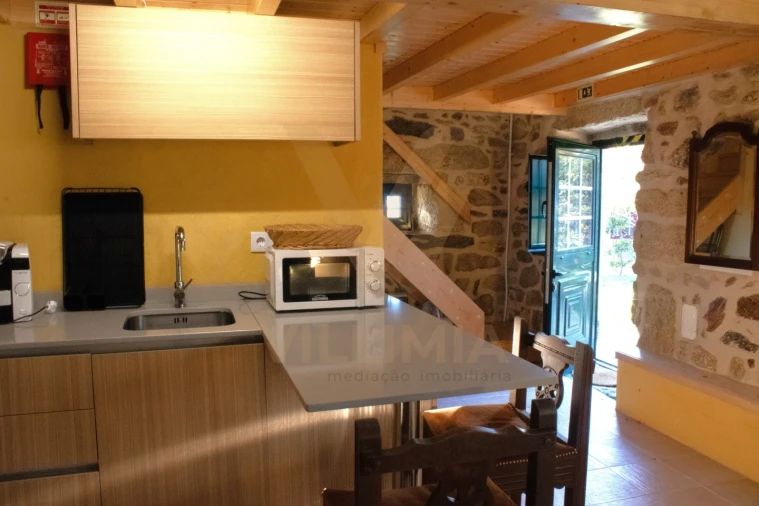 Moradia T1 para Venda em Labruja Foto 7