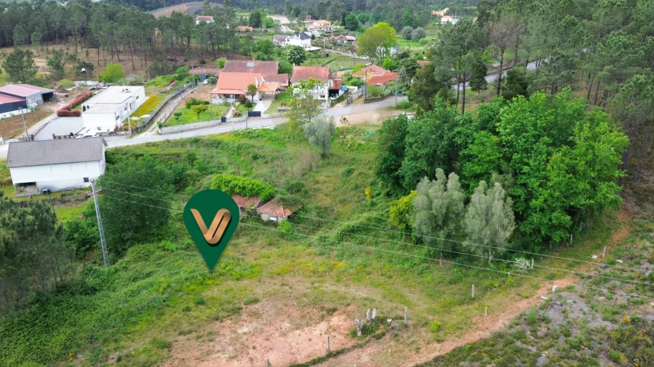 Terreno para Venda em Calheiros Foto 9