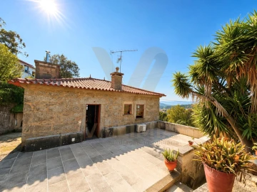 Moradia T2 para Venda em Subportela, Deocriste e Portela Susã