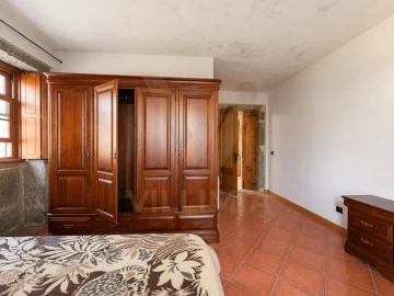 Moradia T2 para Venda em Subportela, Deocriste e Portela Susã