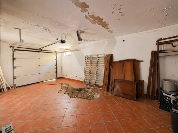 Moradia T2 para Venda em Subportela, Deocriste e Portela Susã