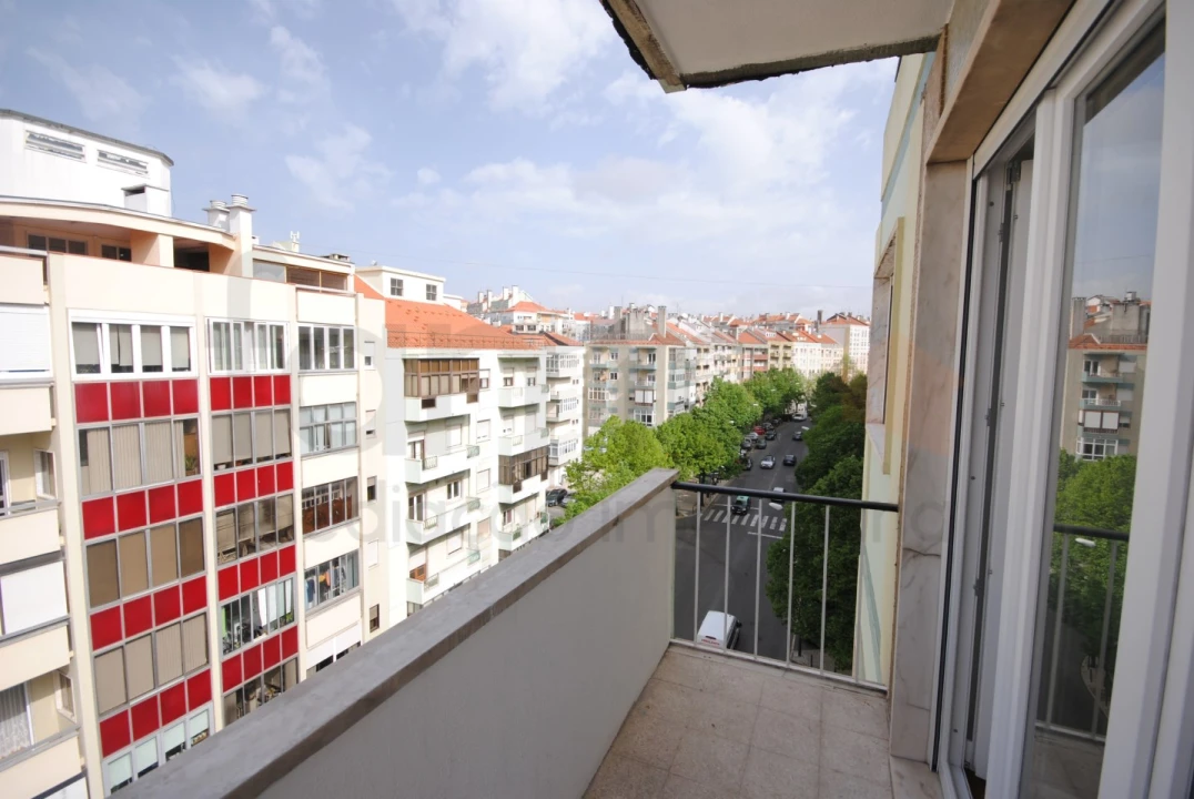 Apartamento T3 para Venda em Benfica Foto 12