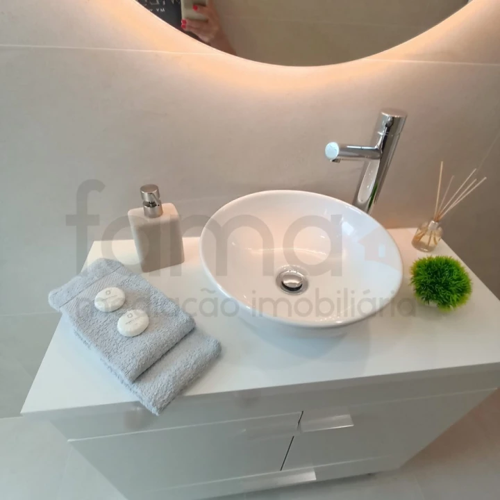 Apartamento T2 para Venda em Benfica Foto 4