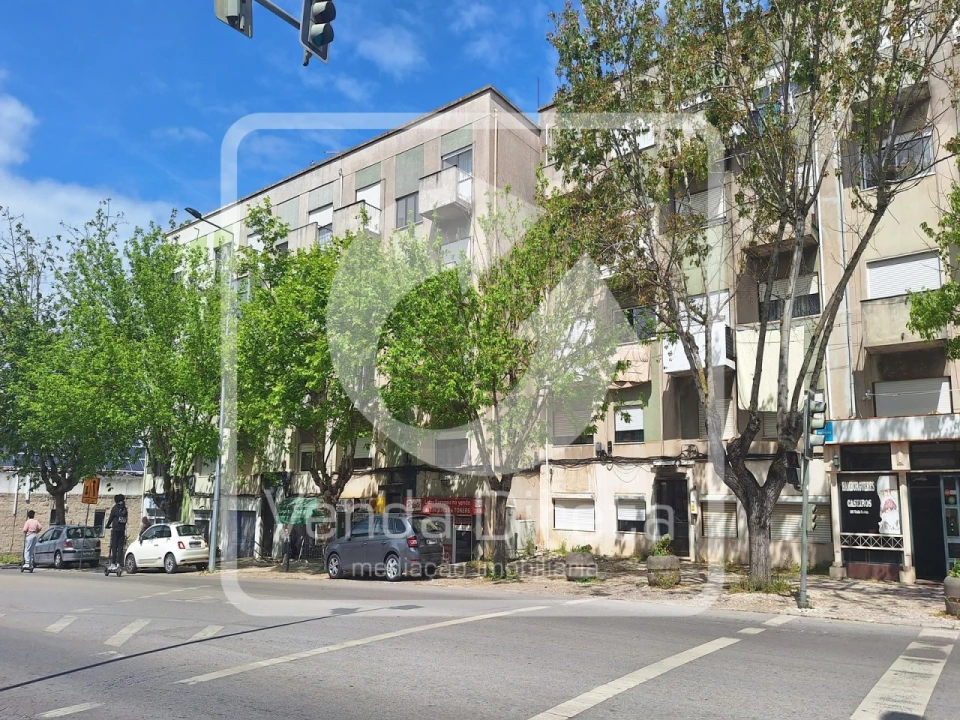 Apartamento T1 para Venda em Alto do Seixalinho, Santo André e Verderena Foto 27