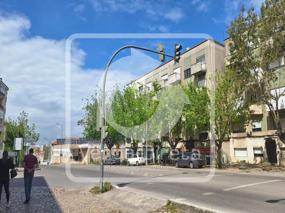 Apartamento T1 para Venda em Alto do Seixalinho, Santo André e Verderena Foto 28