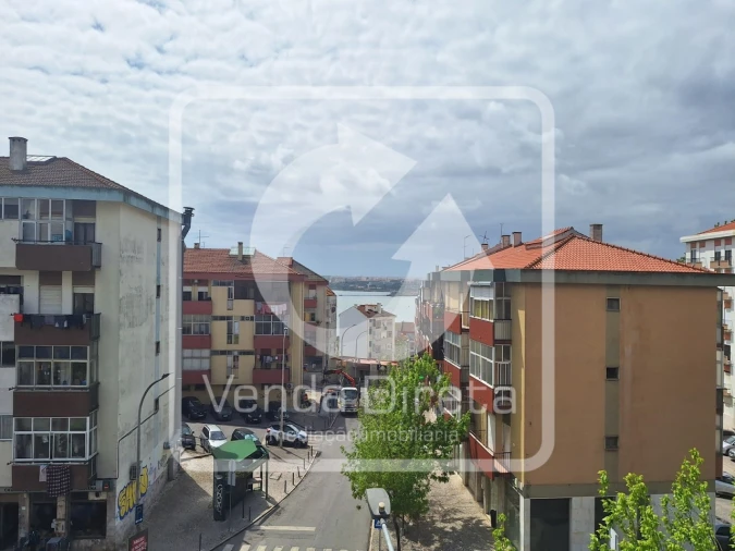 Apartamento T1 para Venda em Alto do Seixalinho, Santo André e Verderena Foto 6