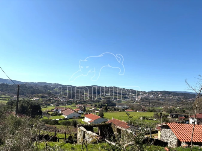 Terreno para Venda em Padornelo