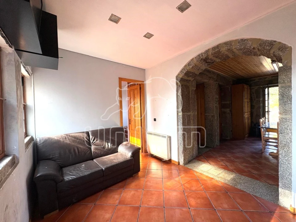 Moradia T3 para Venda em Subportela, Deocriste e Portela Susã Foto 7