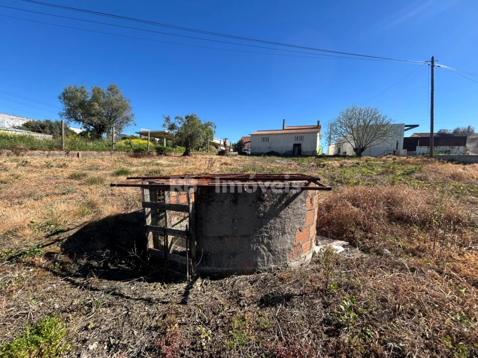 Terreno para Venda em São João Baptista e Santa Maria dos Olivais Foto 3