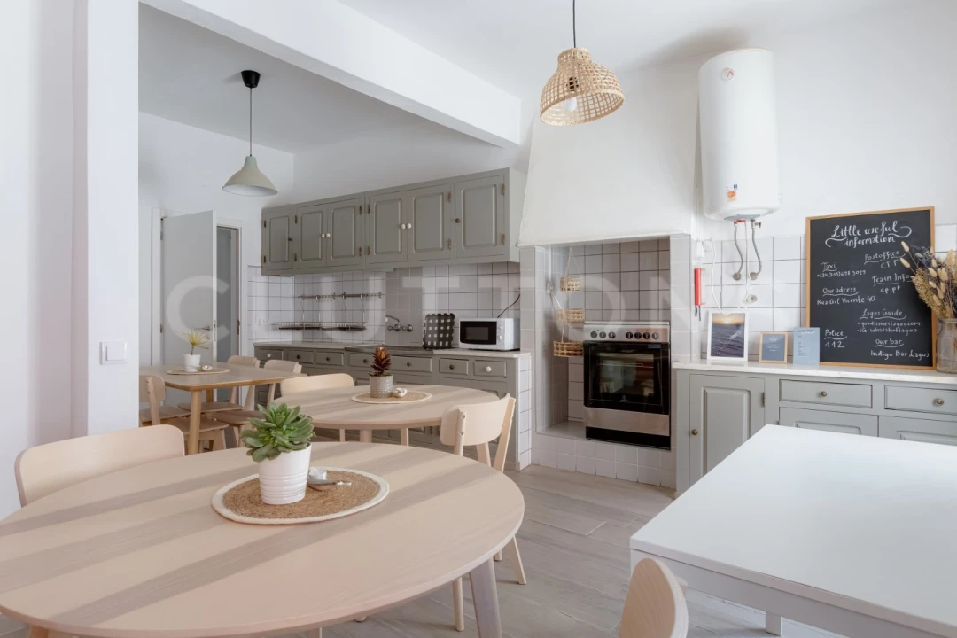 Moradia T8 para Venda em Lagos (São Sebastião e Santa Maria) Foto 3