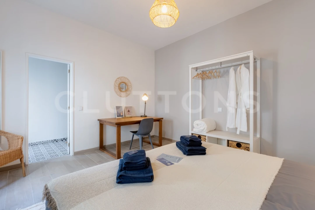 Moradia T8 para Venda em Lagos (São Sebastião e Santa Maria) Foto 36