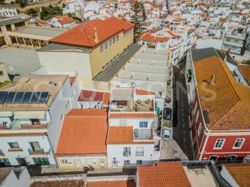 Moradia T8 para Venda em Lagos (São Sebastião e Santa Maria)