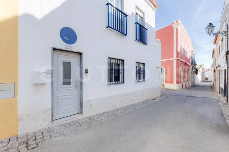 Moradia T8 para Venda em Lagos (São Sebastião e Santa Maria) Foto 9