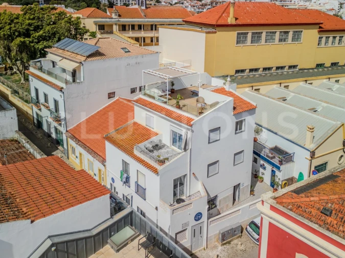 Moradia T8 para Venda em Lagos (São Sebastião e Santa Maria) Foto 46