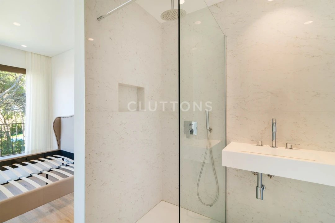 Moradia T3 para Venda em Alcabideche Foto 17