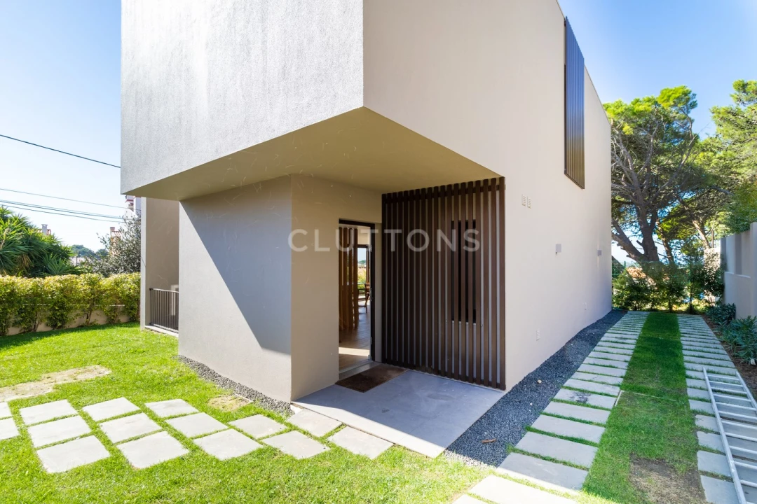 Moradia T3 para Venda em Alcabideche Foto 37