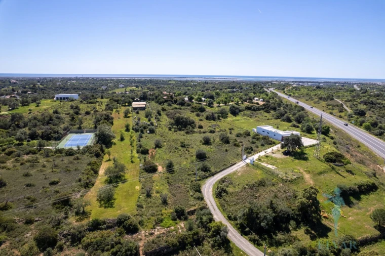 Terreno para Venda em Quelfes Foto 24