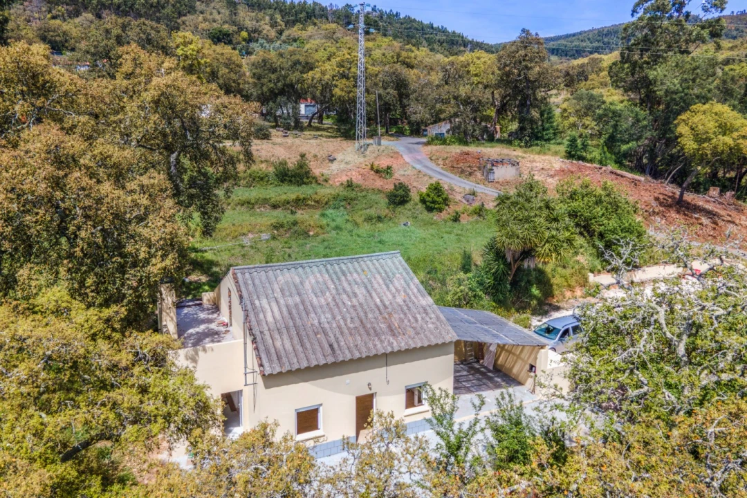 Moradia T3 para Venda em Marmelete Foto 1