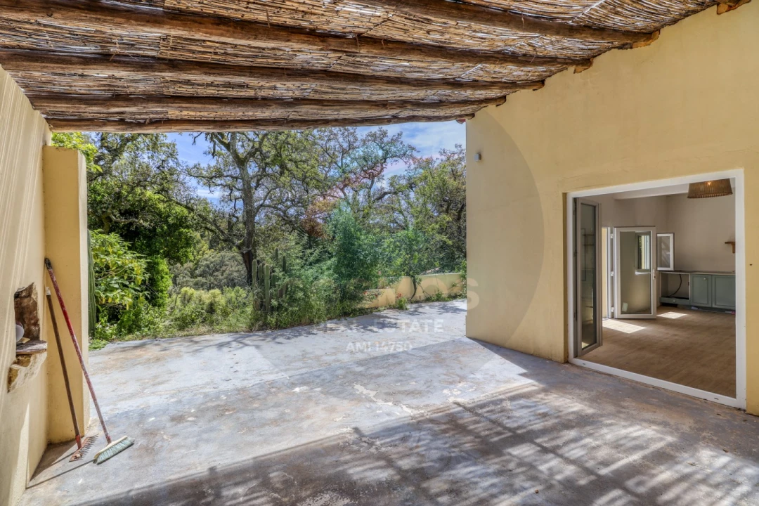 Moradia T3 para Venda em Marmelete Foto 12