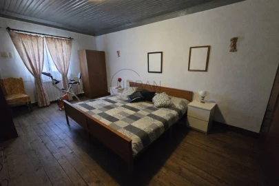 Moradia T3 para Venda em São Miguel de Vila Boa