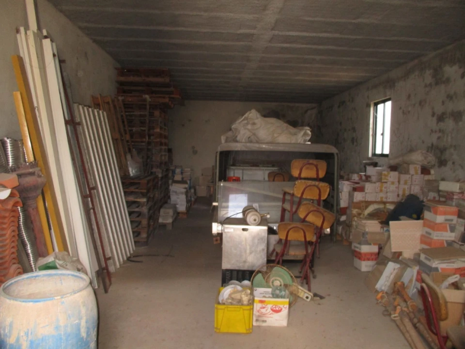 Armazém para Venda em Romeira e Várzea Foto 3